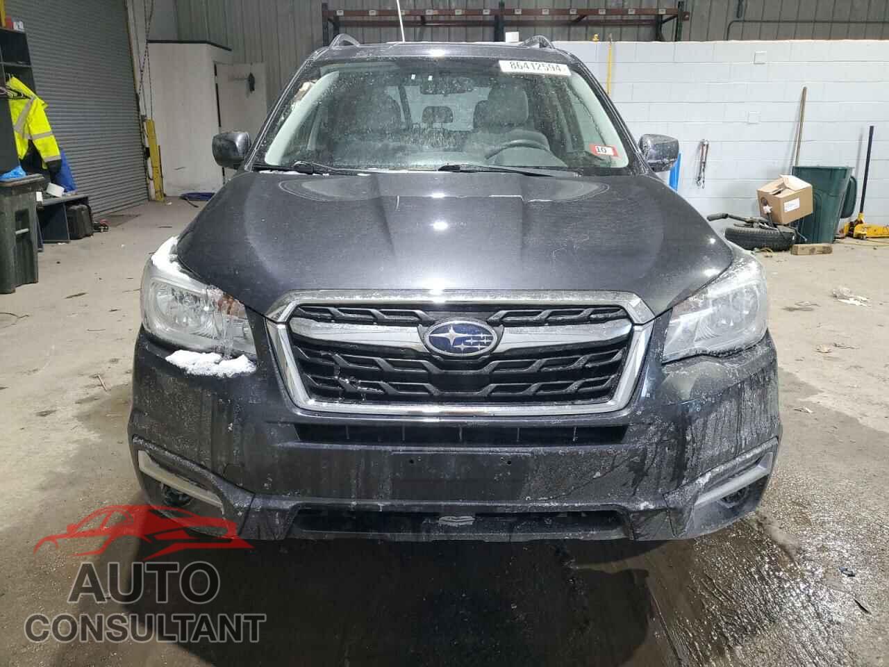 SUBARU FORESTER 2018 - JF2SJAEC4JH564401