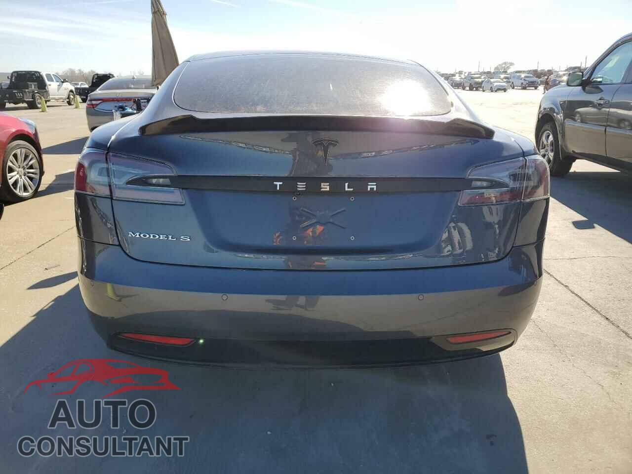 TESLA MODEL S 2017 - 5YJSA1E27HF232629