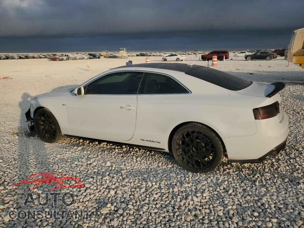 AUDI A5 2015 - WAUMFAFR4FA062464