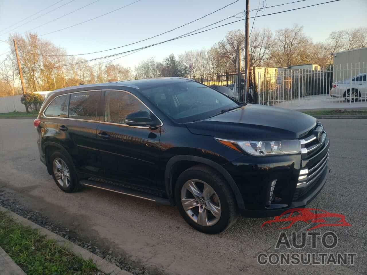 TOYOTA HIGHLANDER 2019 - 5TDDZRFH2KS966004