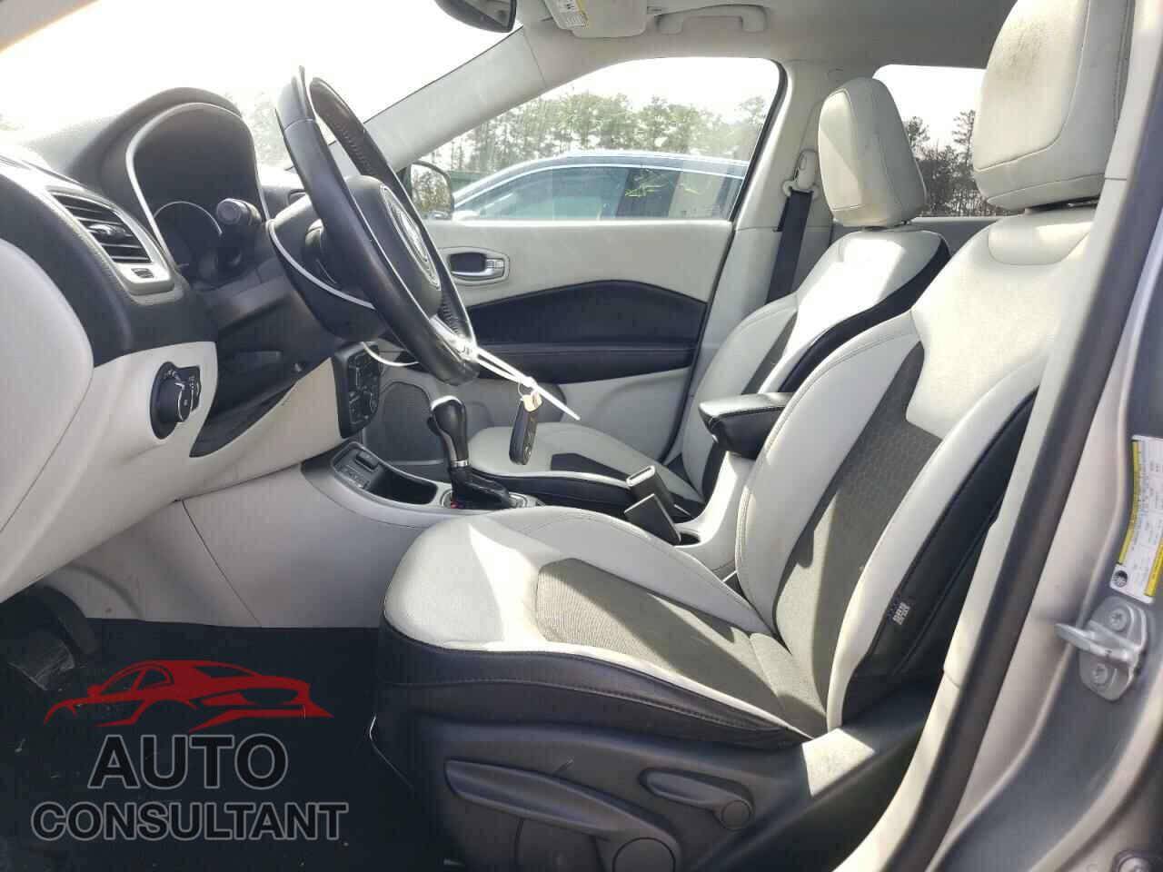 JEEP COMPASS 2019 - 3C4NJCBB6KT676932