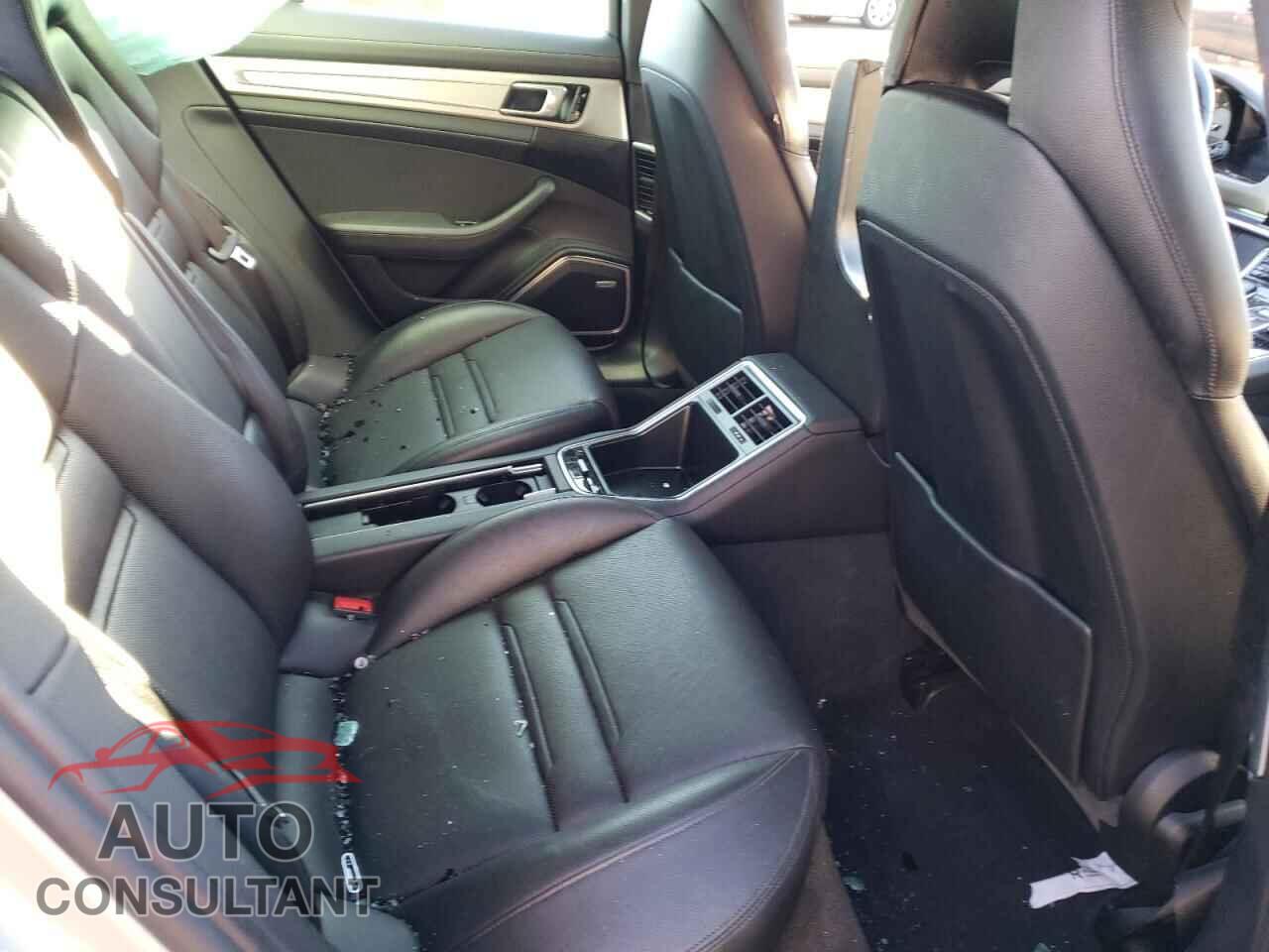 PORSCHE PANAMERA 2018 - WP0AA2A77JL118796