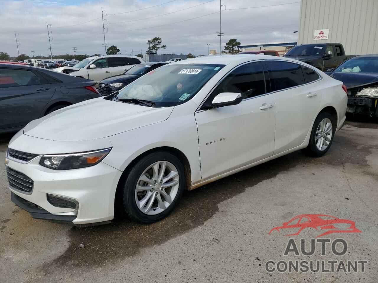 CHEVROLET MALIBU 2017 - 1G1ZE5ST1HF207091