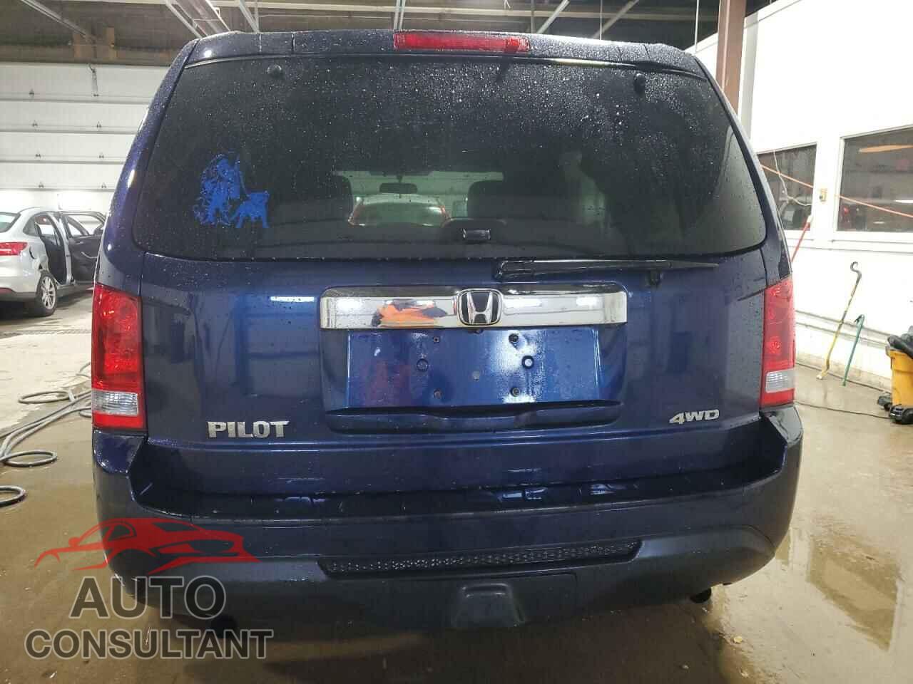 HONDA PILOT 2013 - 5FNYF4H27DB024057