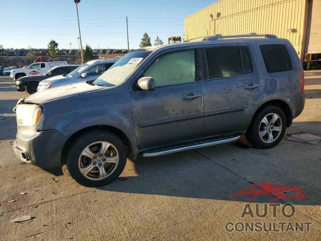 HONDA PILOT 2013 - 5FNYF4H53DB026818