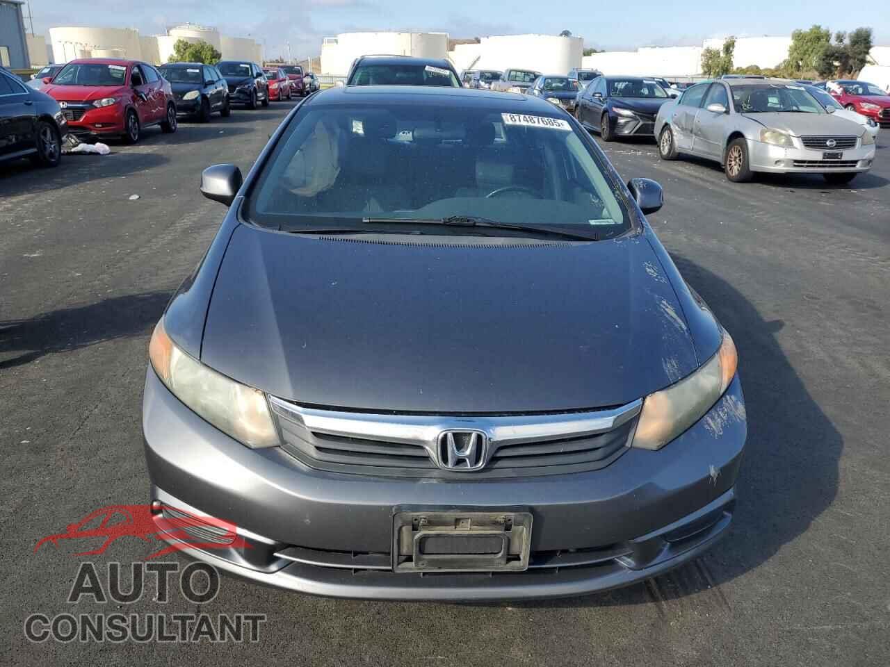 HONDA CIVIC 2012 - 2HGFB2F99CH545296