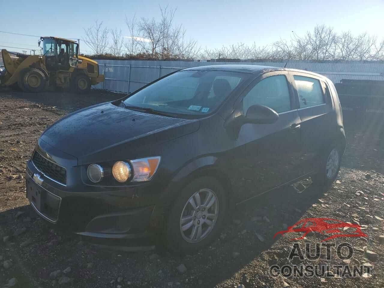 CHEVROLET SONIC 2012 - 1G1JC6SH1C4118145