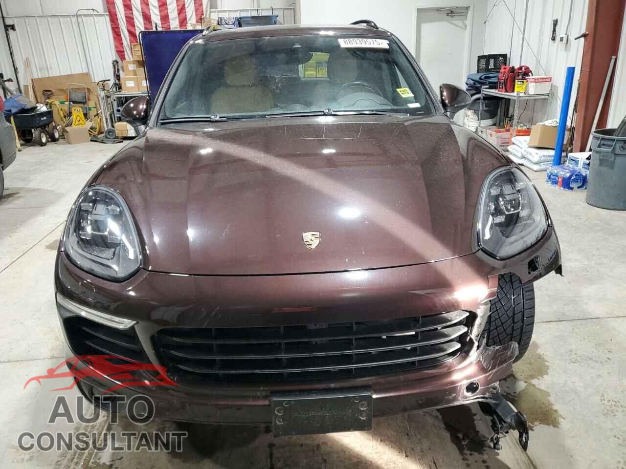 PORSCHE CAYENNE 2017 - WP1AA2A24HKA91141
