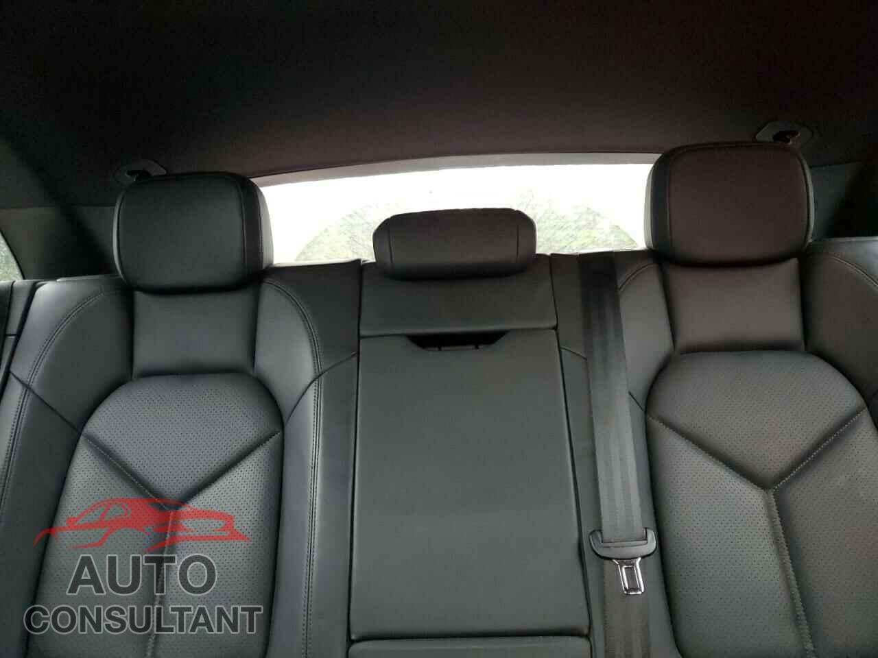 PORSCHE MACAN 2015 - WP1AB2A50FLB60535
