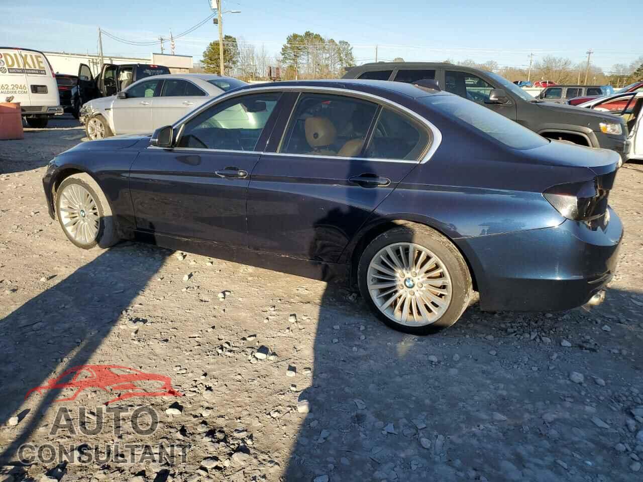 BMW 3 SERIES 2012 - WBA3A5C56CF341285