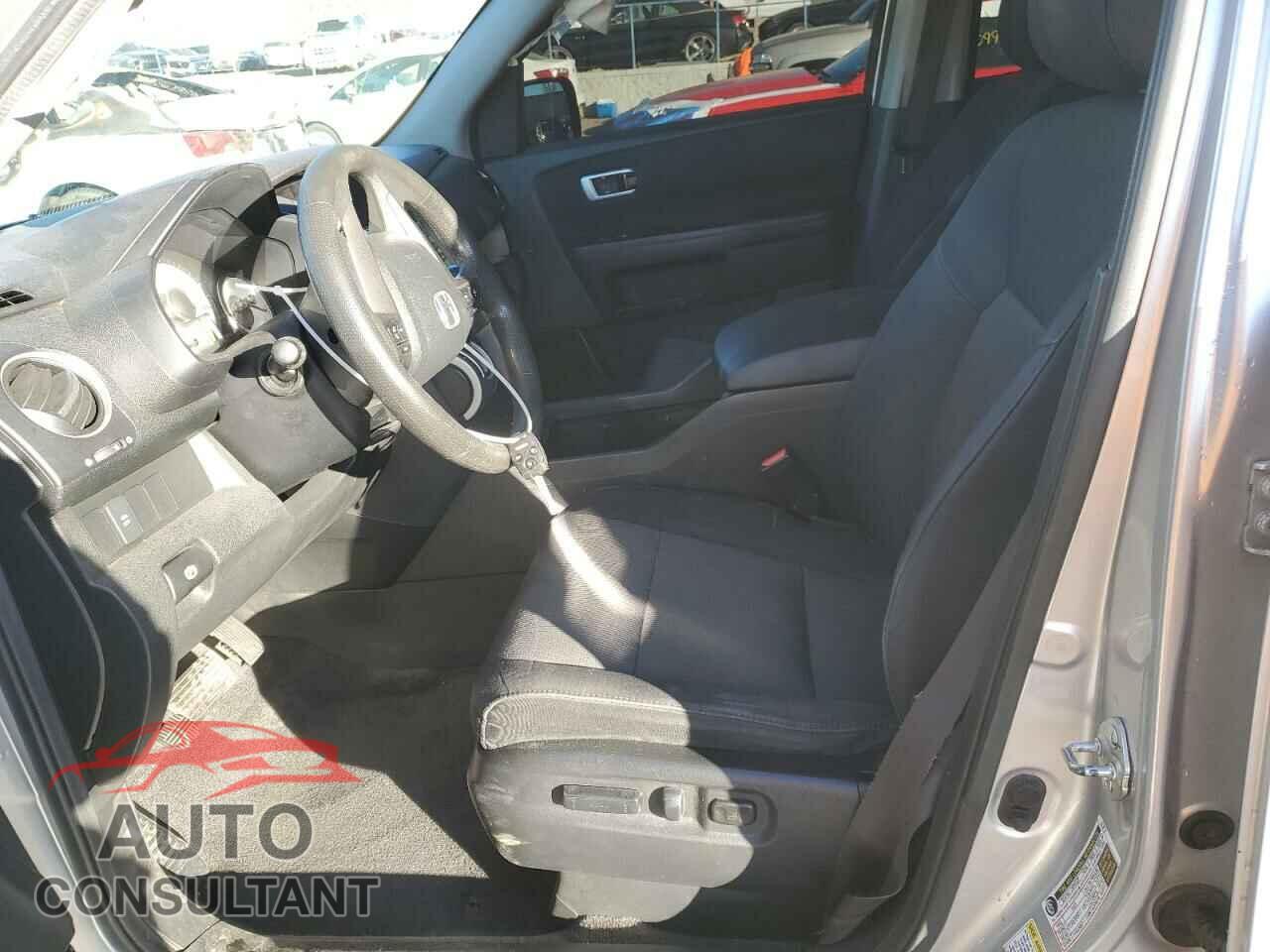HONDA PILOT 2011 - 5FNYF3H46BB012619