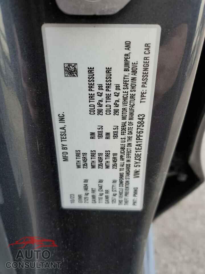 TESLA MODEL 3 2023 - 5YJ3E1EA1PF675843