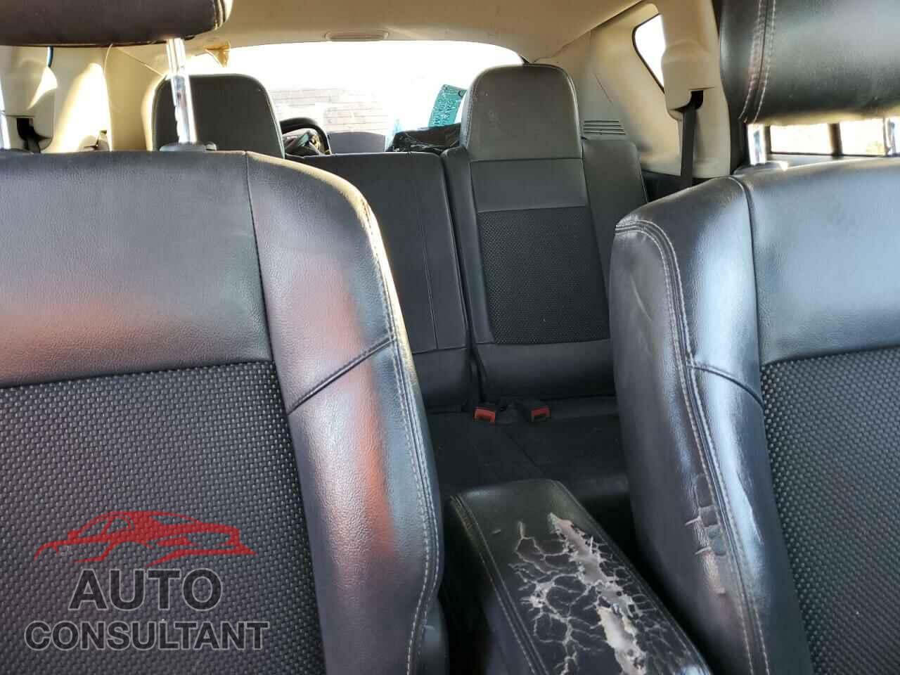 JEEP COMPASS 2014 - 1C4NJCEB5ED737368