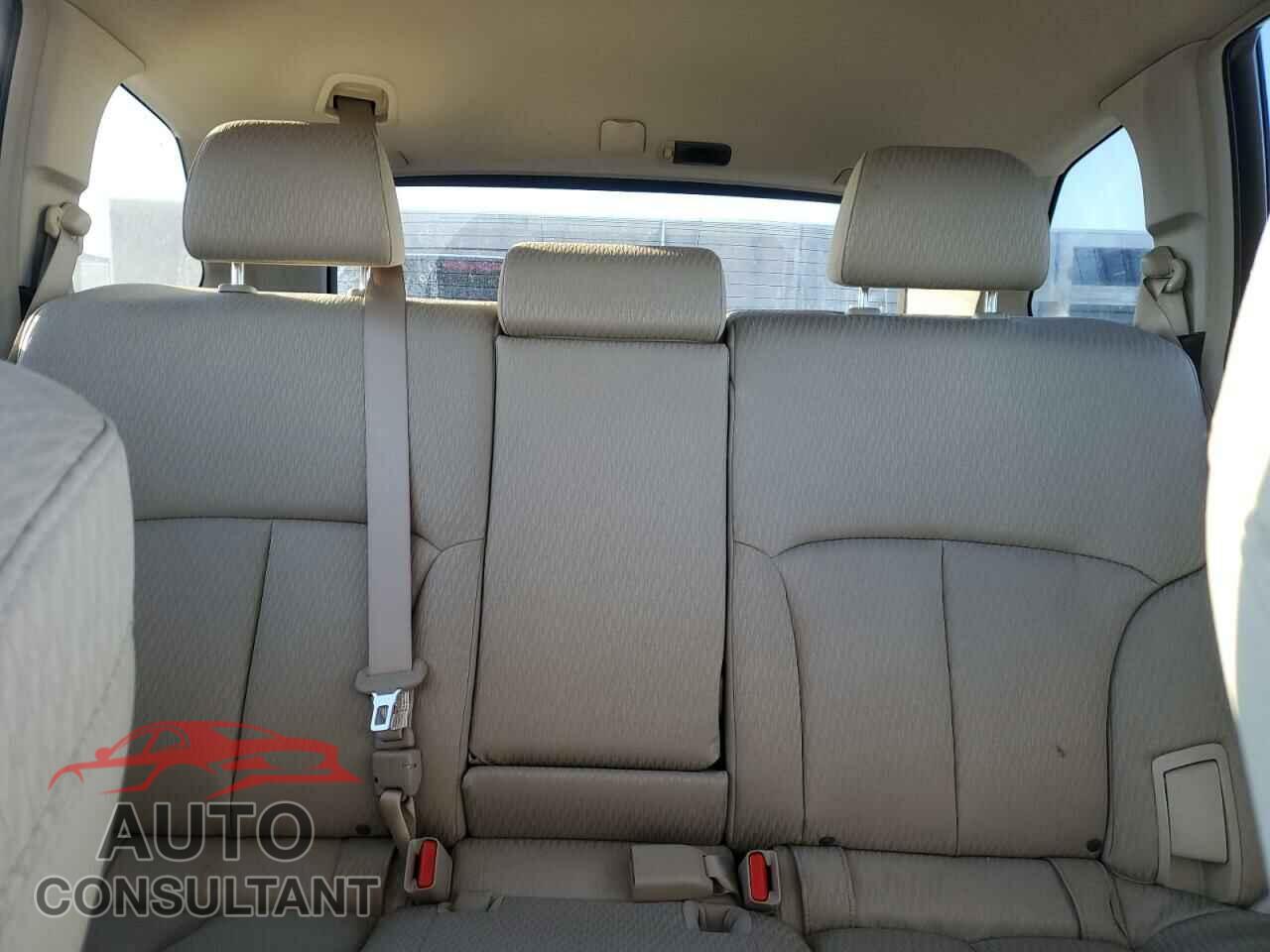 SUBARU OUTBACK 2011 - 4S4BRBCC2B3318196