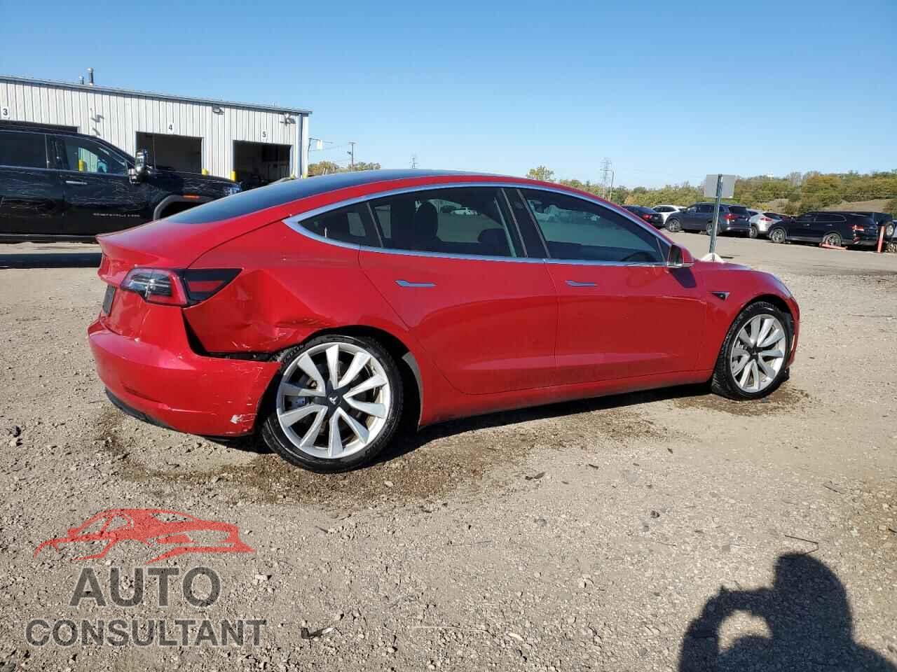 TESLA MODEL 3 2018 - 5YJ3E1EBXJF114704