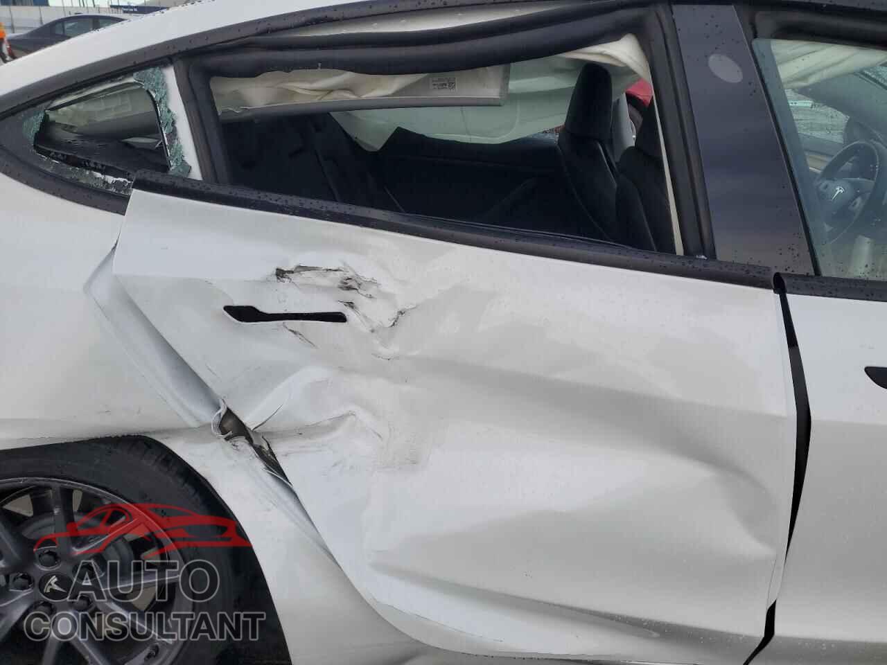 TESLA MODEL 3 2023 - 5YJ3E1EA6PF493930