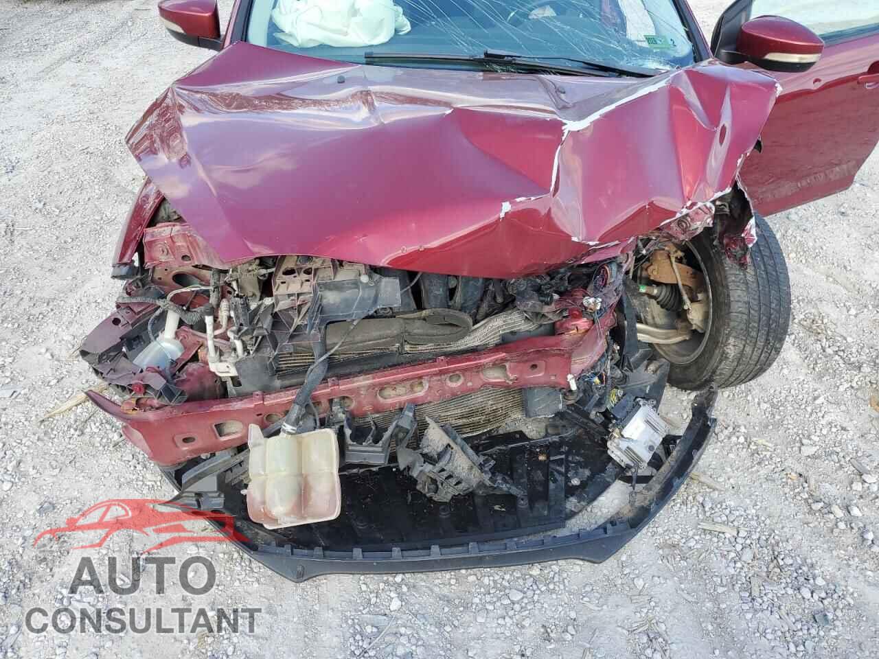 FORD FOCUS 2015 - 1FADP3F27FL217498