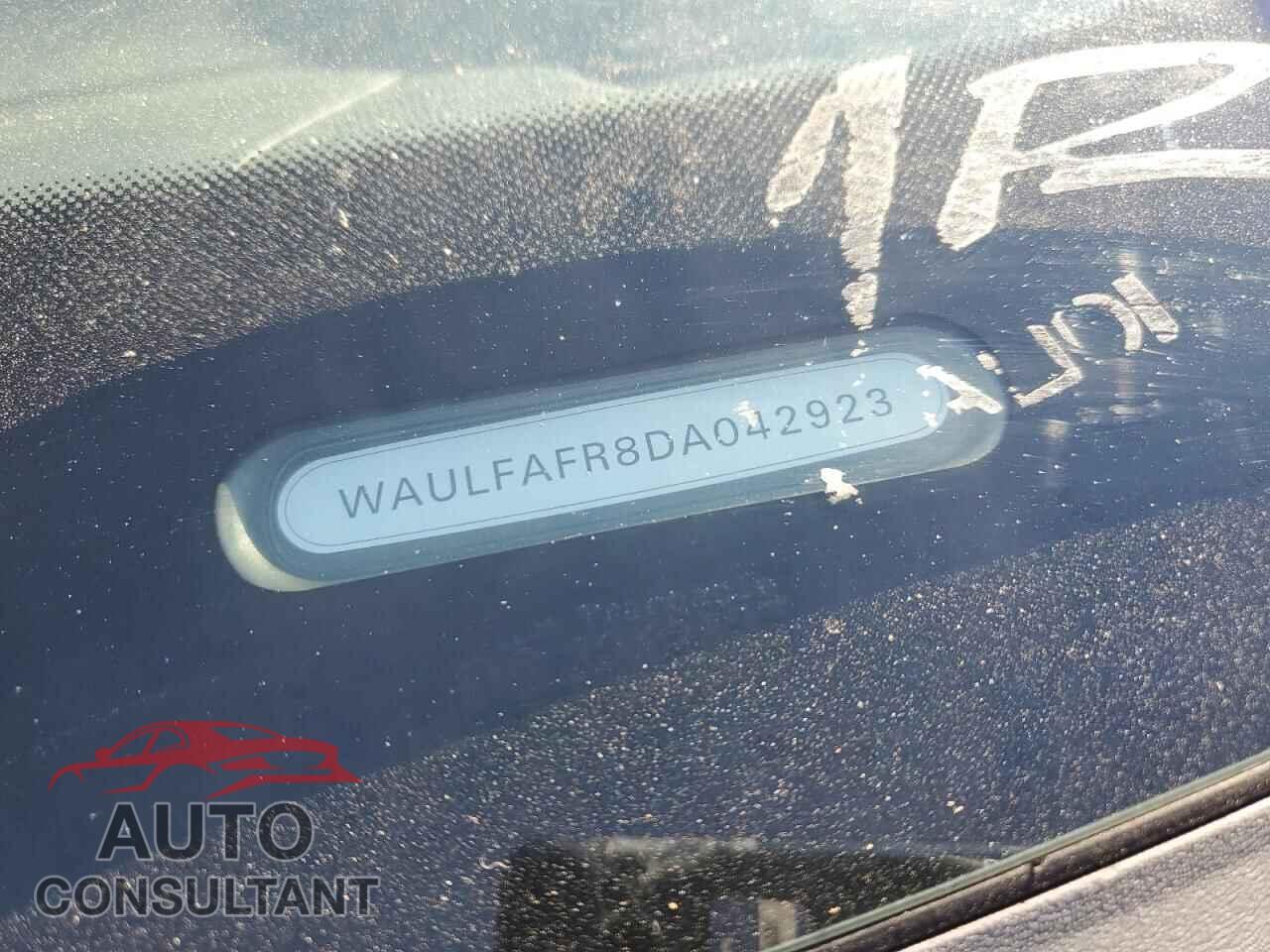 AUDI A5 2013 - WAULFAFR8DA042923