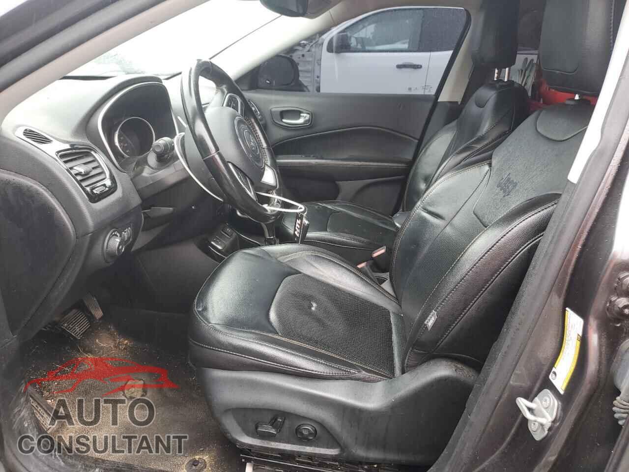 JEEP COMPASS 2020 - 3C4NJCCB7LT123318