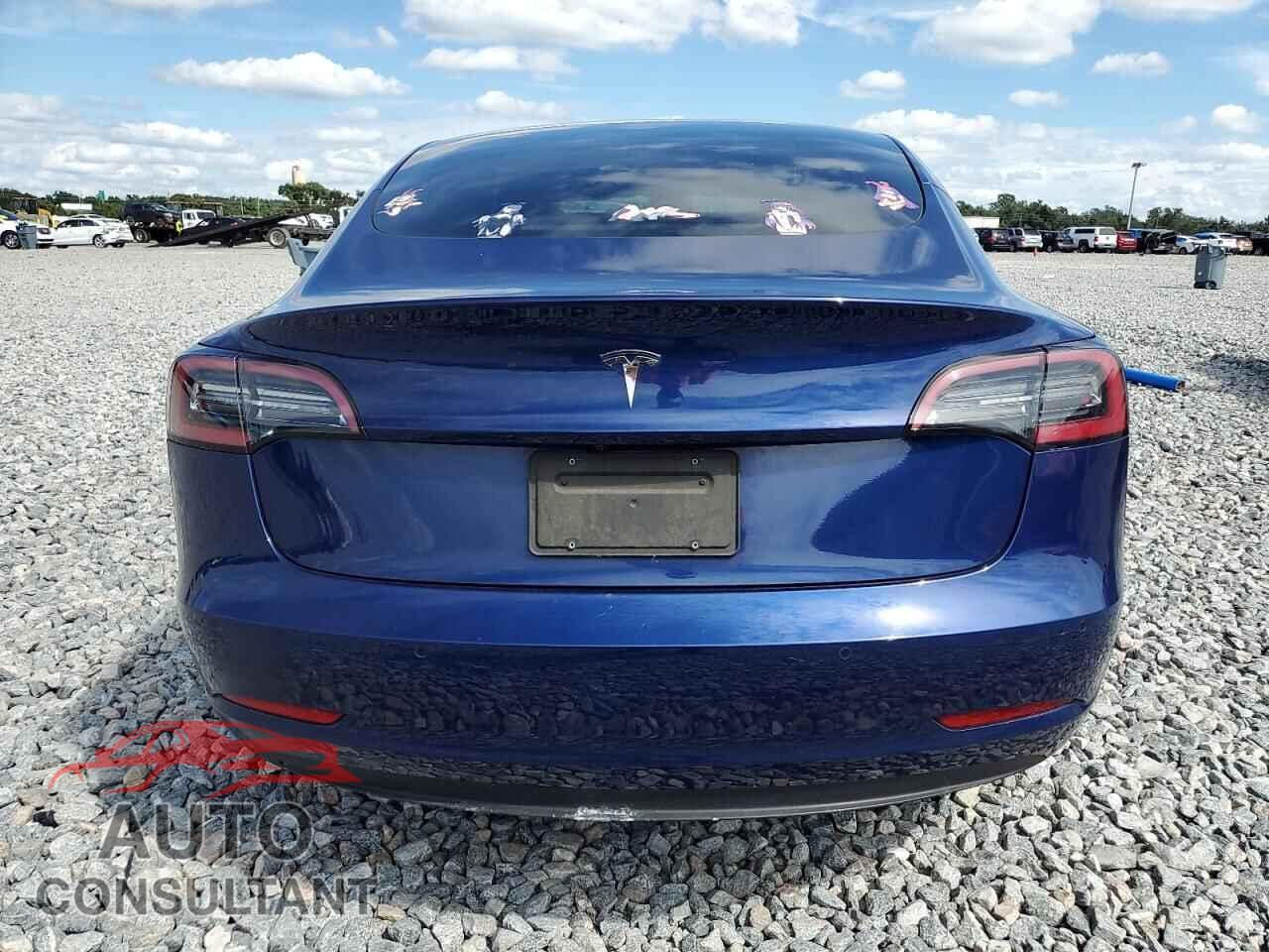 TESLA MODEL 3 2022 - 5YJ3E1EA3NF289499
