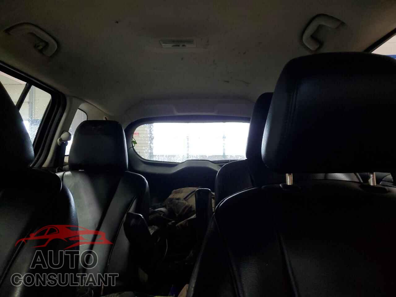MAZDA 5 2013 - JM1CW2BL4D0145000