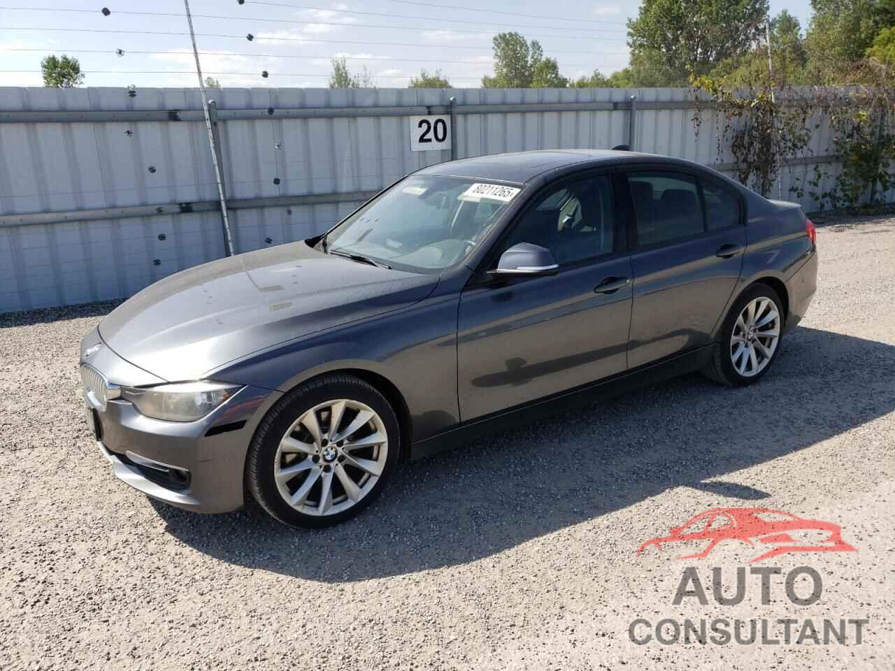 BMW 3 SERIES 2013 - WBA3C3C50DF981184