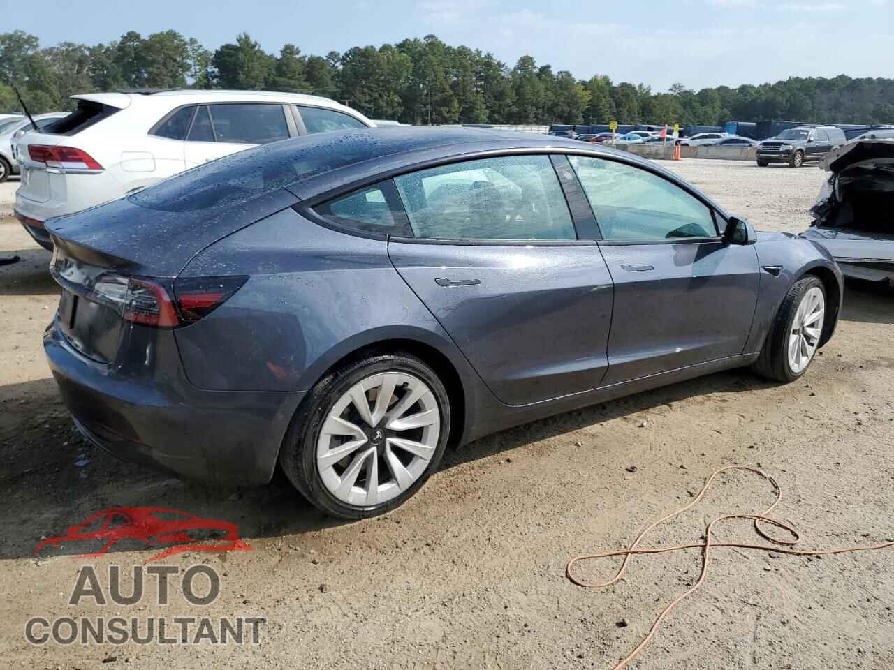 TESLA MODEL 3 2022 - 5YJ3E1EA2NF368811