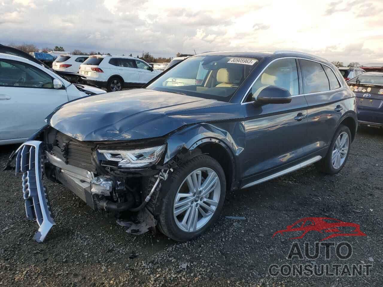 AUDI Q5 2018 - WA1BNAFY2J2010302