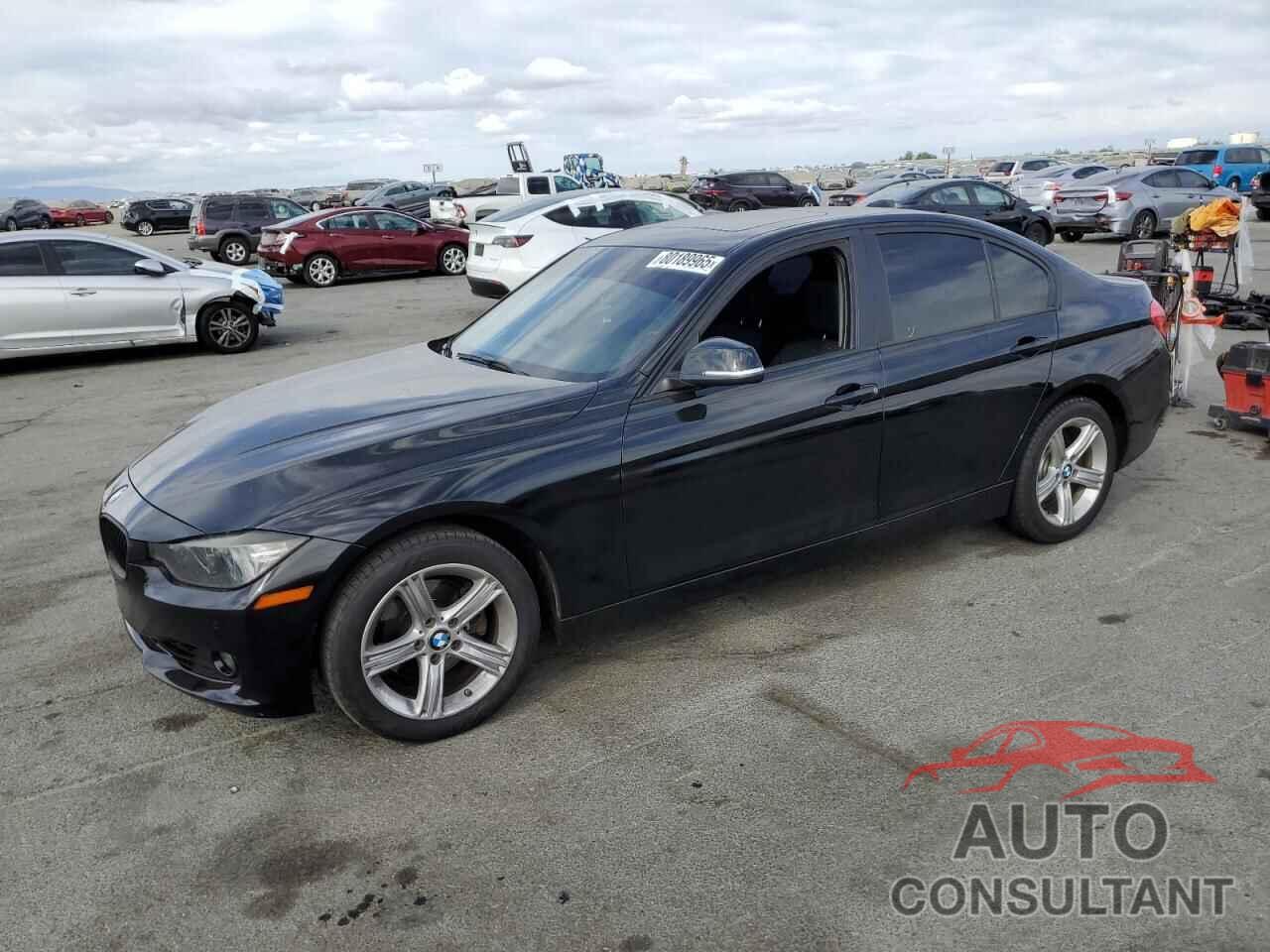 BMW 3 SERIES 2013 - WBA3B5C53DF598256