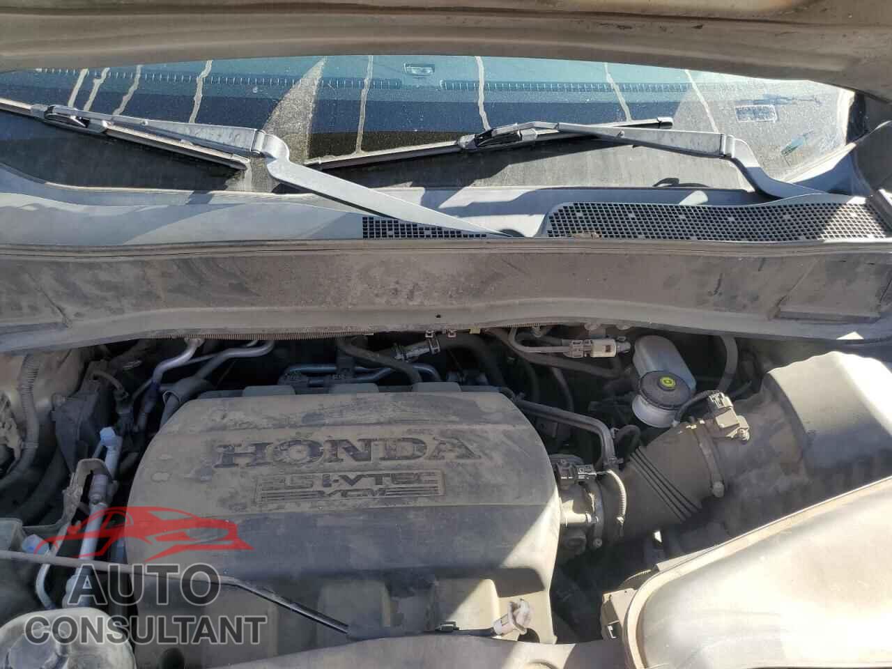 HONDA PILOT 2011 - 5FNYF4H40BB080646