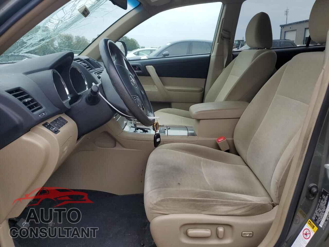 TOYOTA HIGHLANDER 2013 - 5TDBK3EH7DS202128