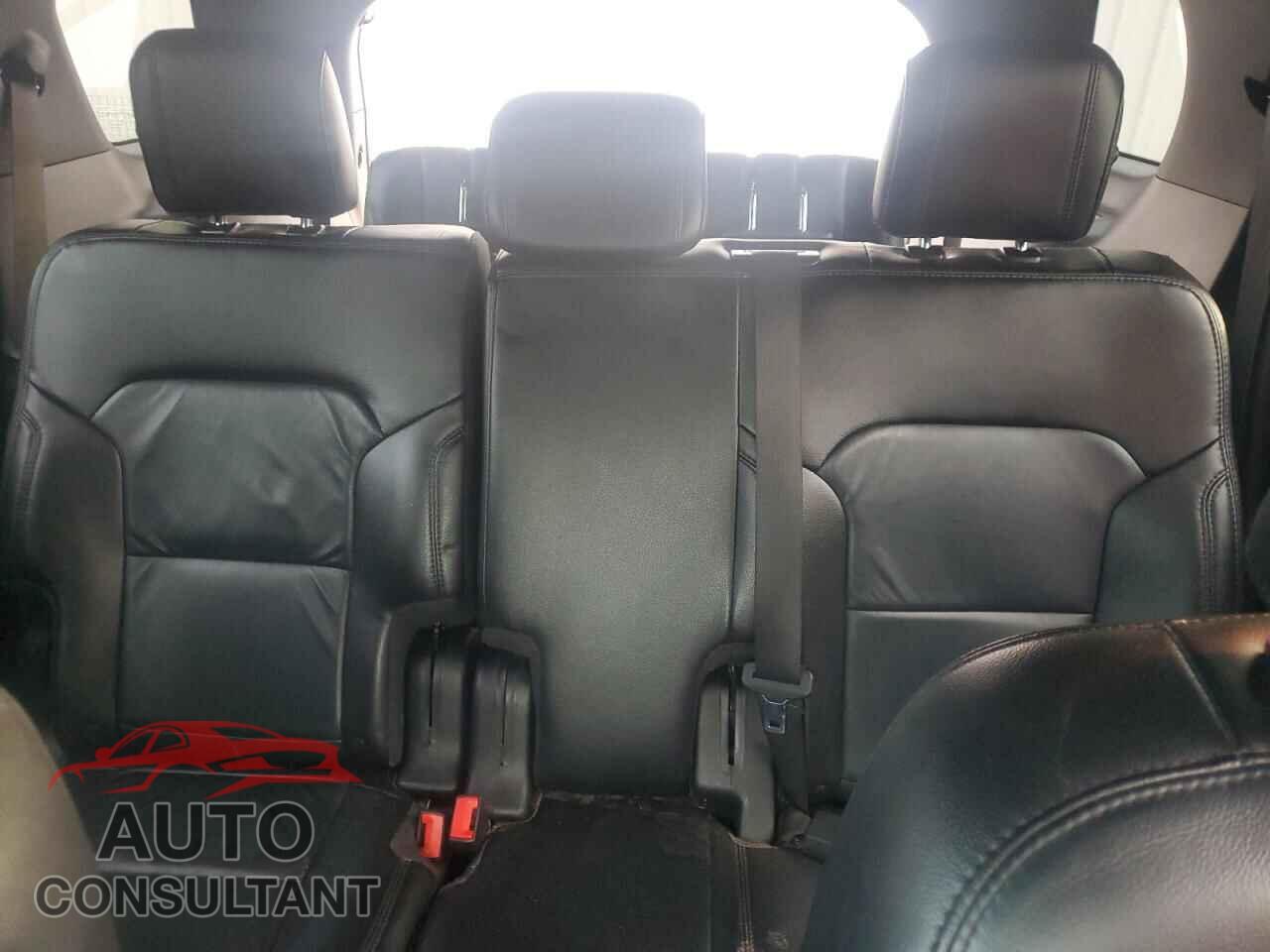 FORD EXPLORER 2017 - 1FM5K7D84HGE09478