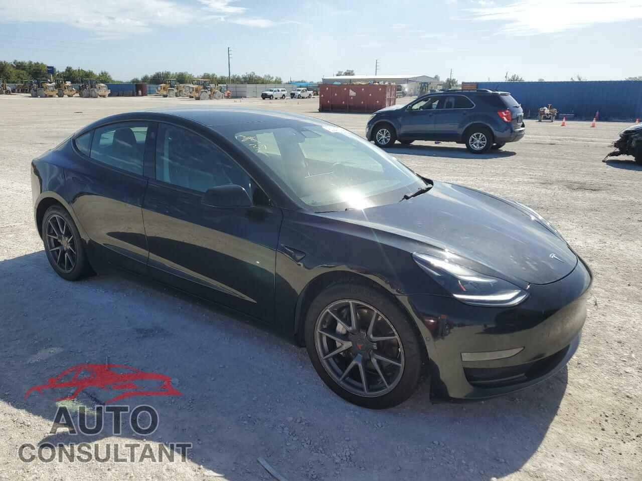 TESLA MODEL 3 2021 - 5YJ3E1EA4MF085616