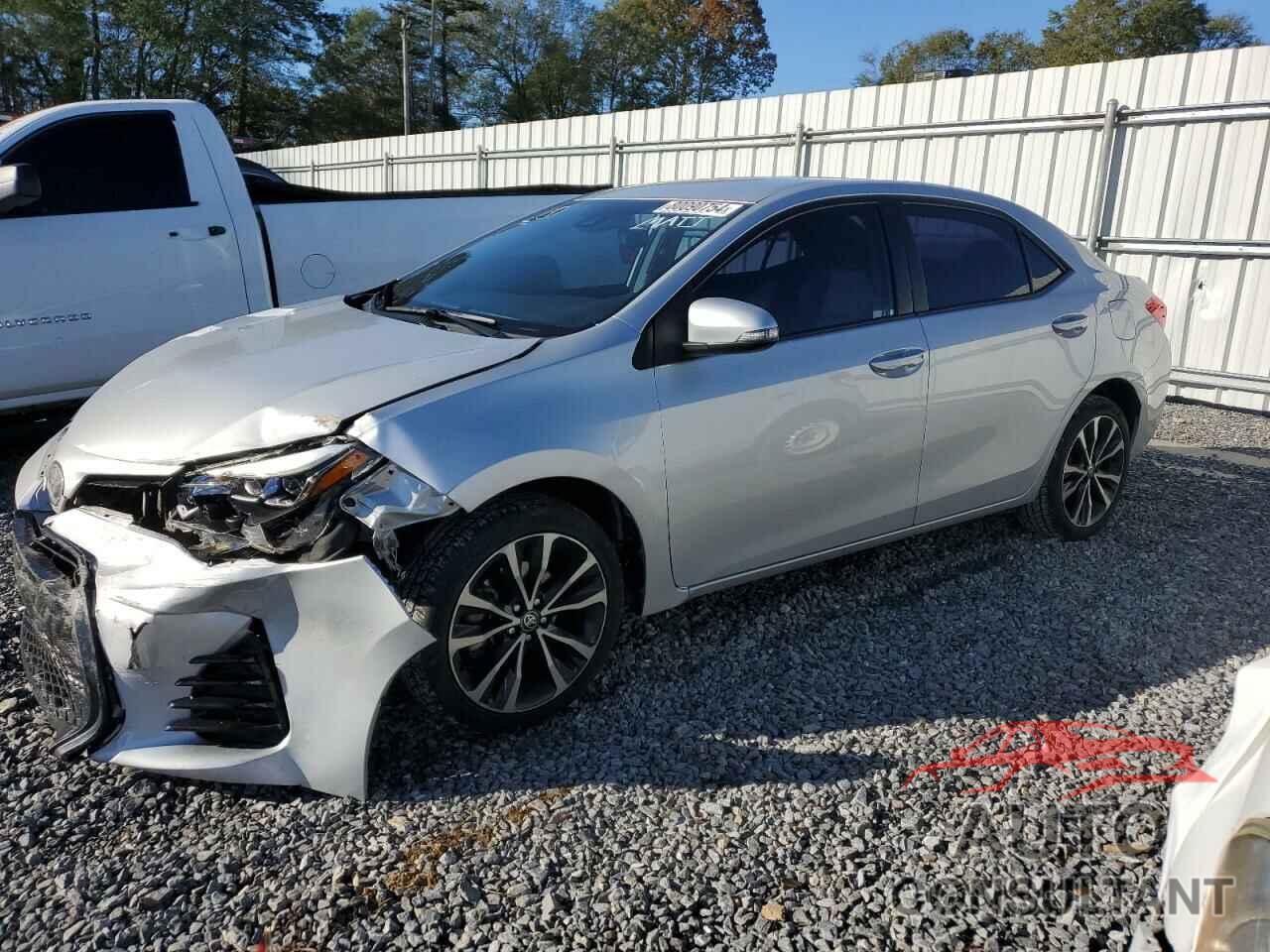 TOYOTA COROLLA 2018 - 5YFBURHE9JP799611