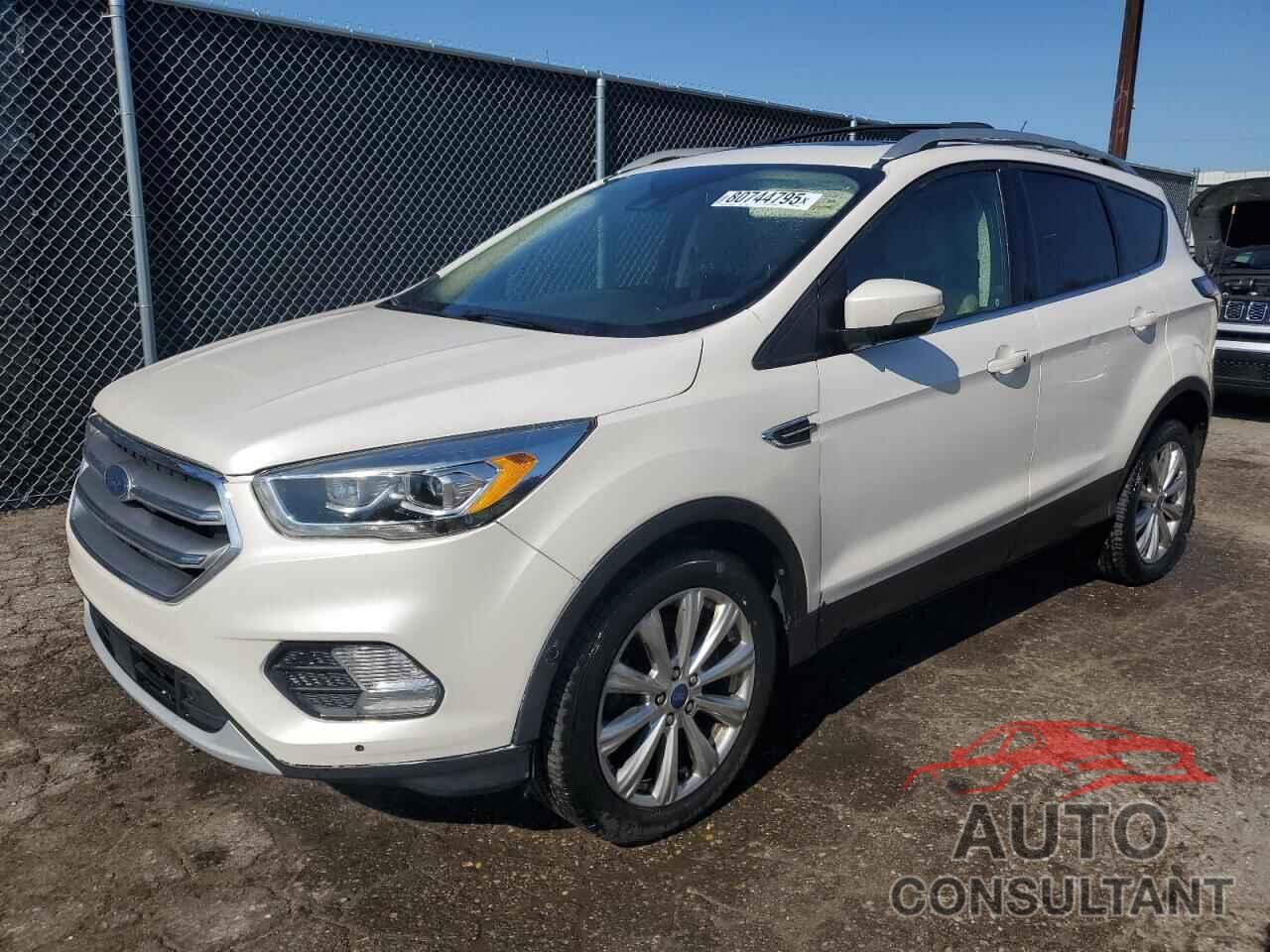 FORD ESCAPE 2017 - 1FMCU9J96HUE91869