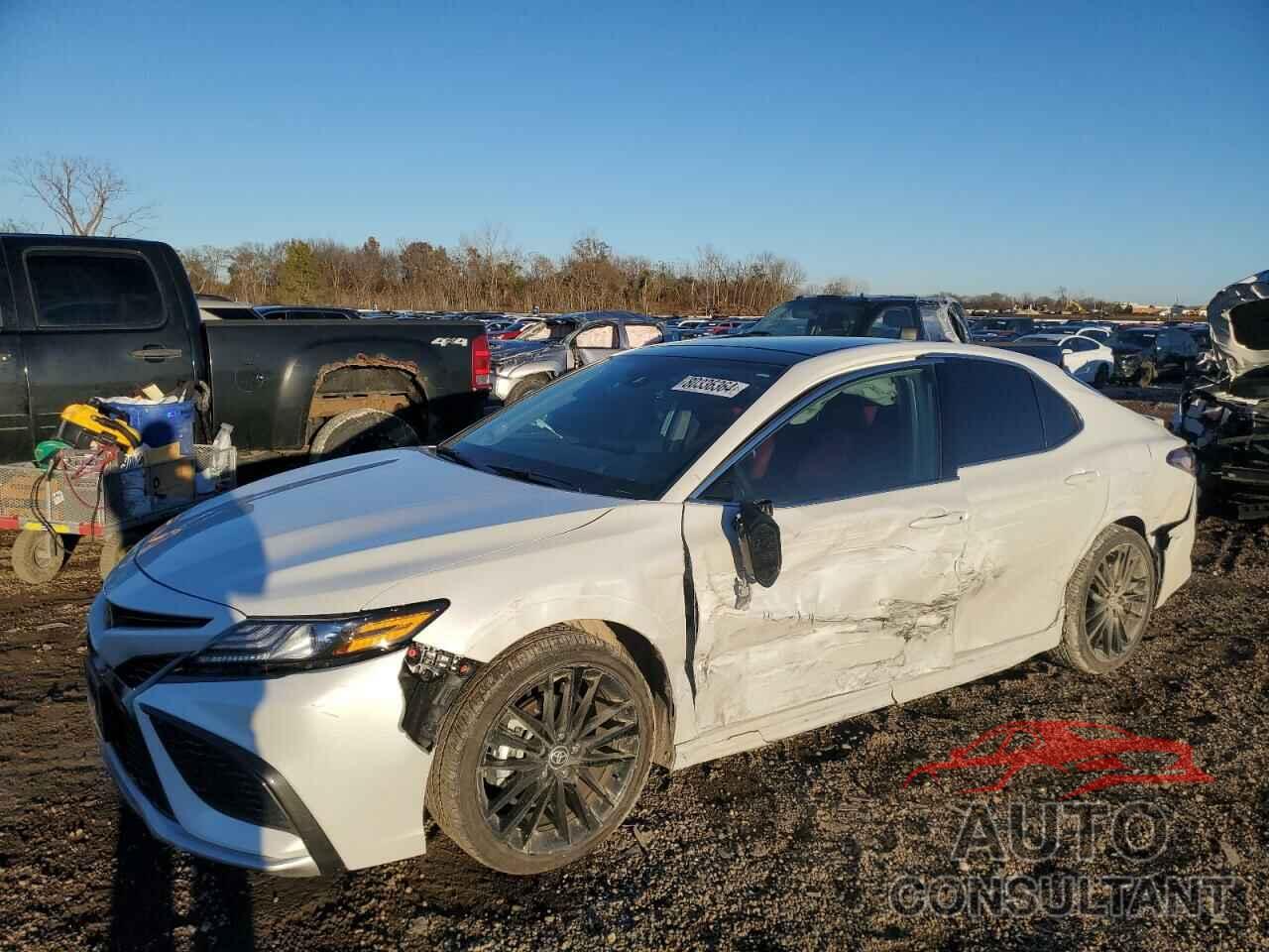 TOYOTA CAMRY 2024 - 4T1KZ1AK2RU094534