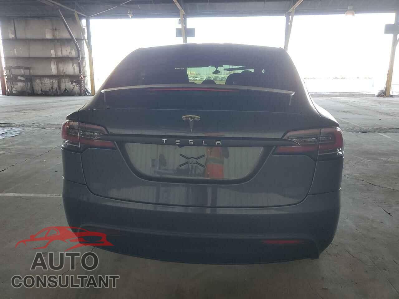 TESLA MODEL X 2020 - 5YJXCAE23LF282159