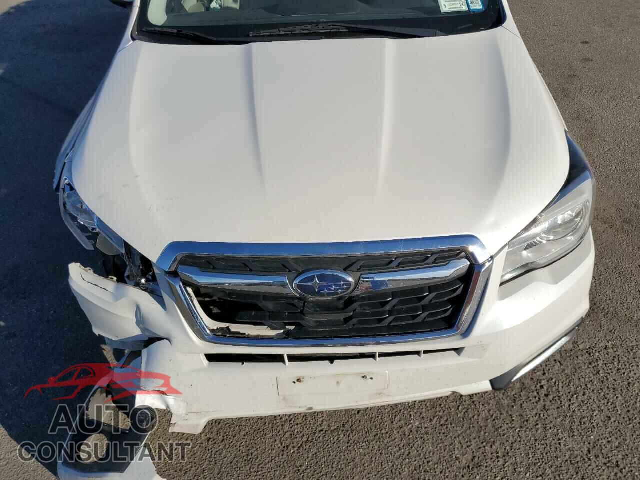 SUBARU FORESTER 2017 - JF2SJAEC4HH593732
