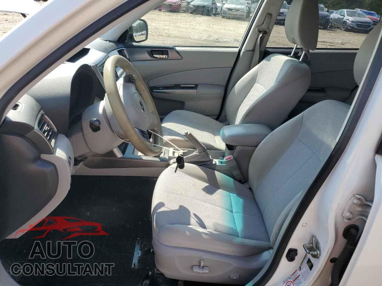 SUBARU FORESTER 2013 - JF2SHADC8DG424391