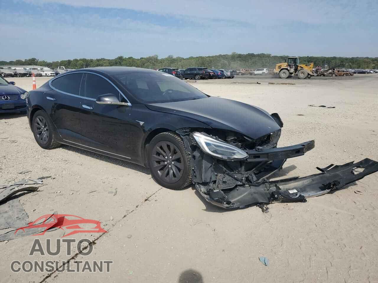 TESLA MODEL S 2018 - 5YJSA1E21JF275577