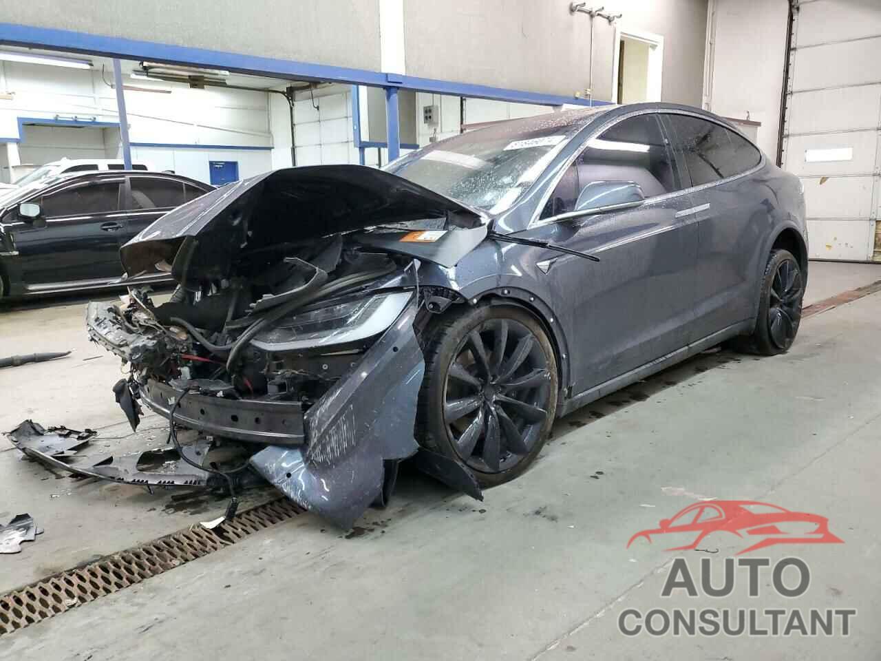 TESLA MODEL X 2017 - 5YJXCDE20HF068996