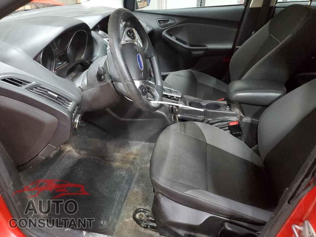 FORD FOCUS 2012 - 1FAHP3K28CL174129
