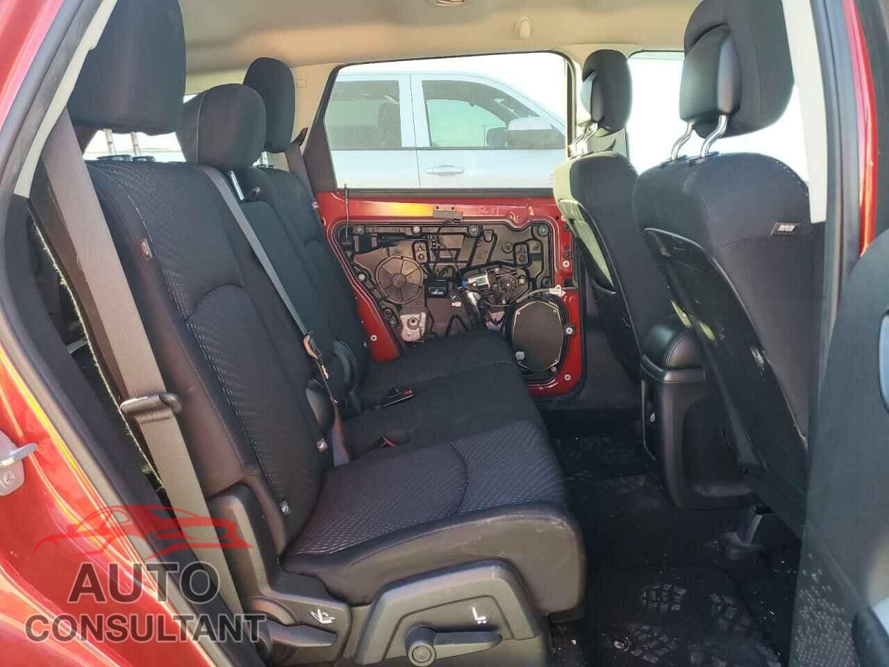 DODGE JOURNEY 2015 - 3C4PDDBG2FT526310