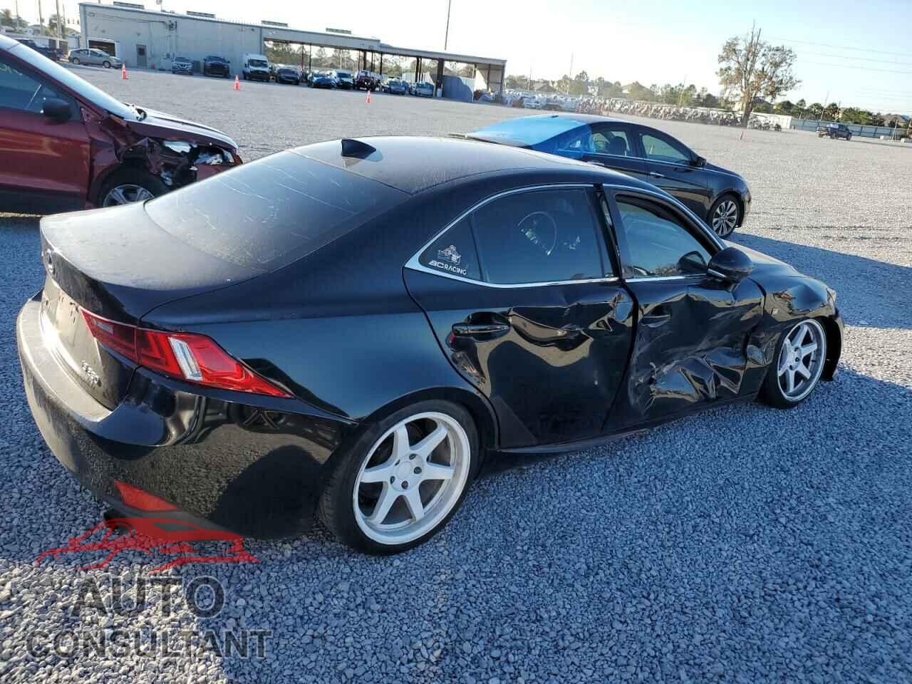LEXUS IS 2015 - JTHBF1D2XF5056532