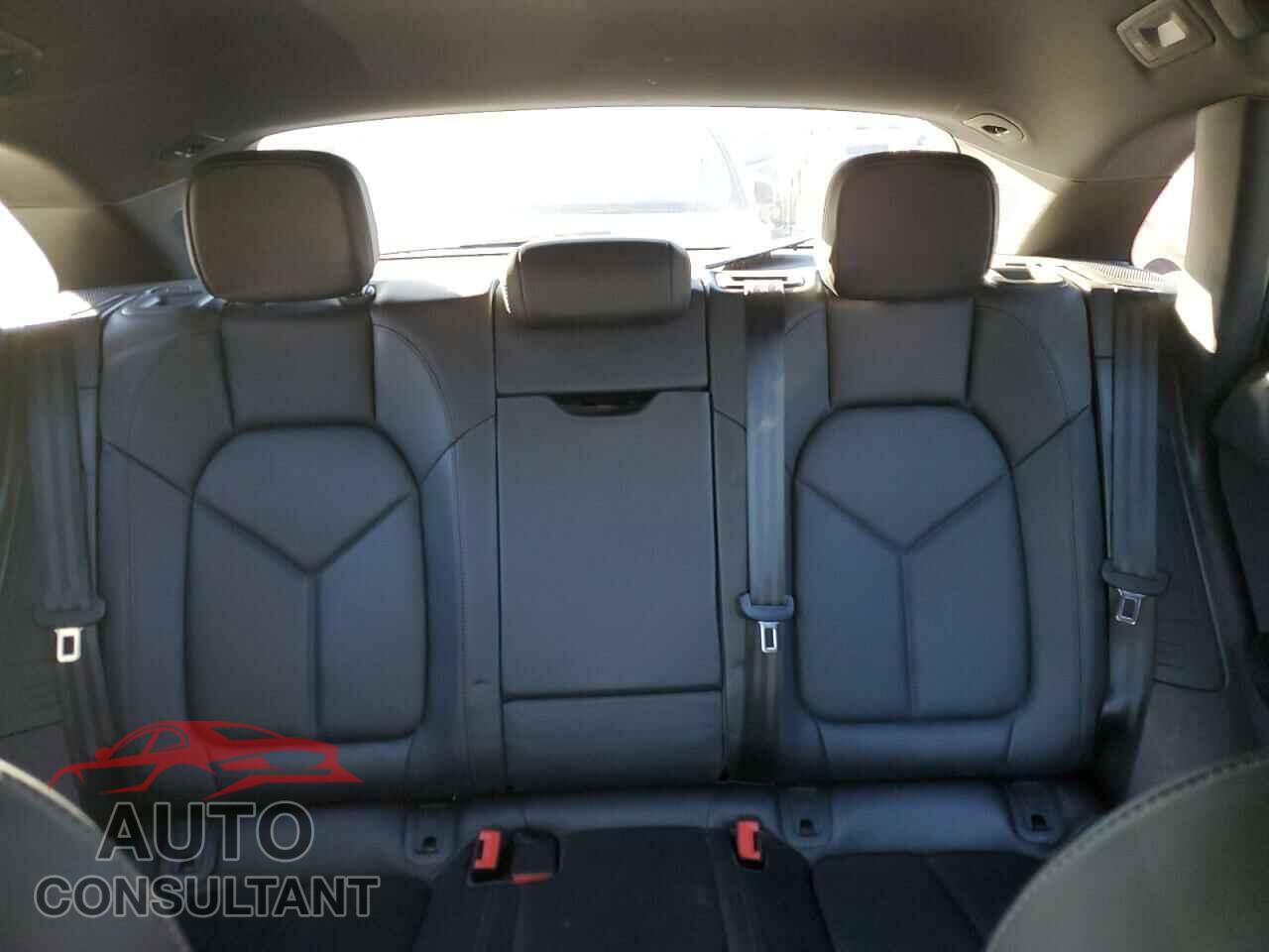 PORSCHE MACAN 2019 - WP1AA2A58KLB04811