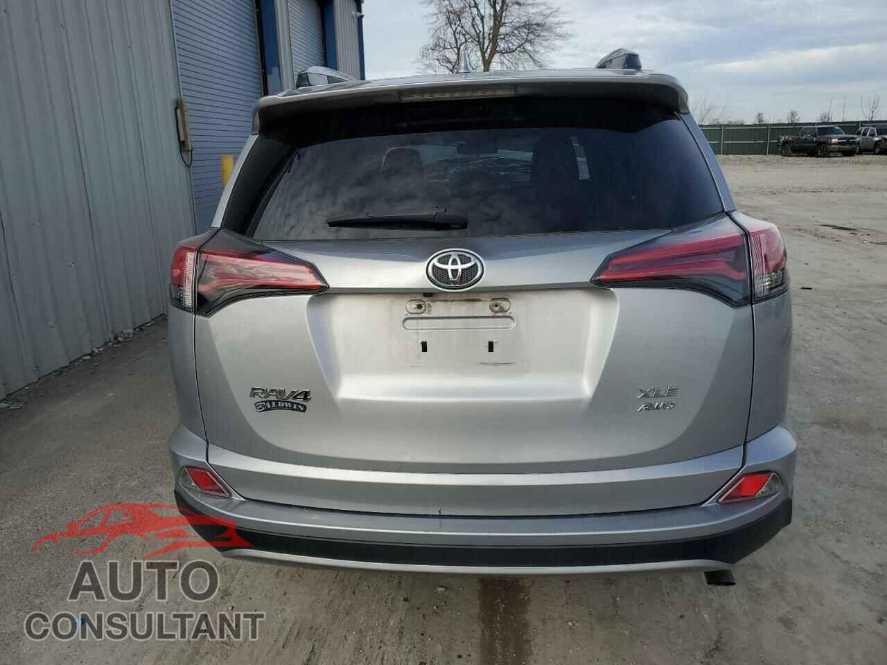 TOYOTA RAV4 2017 - 2T3RFREV3HW687741