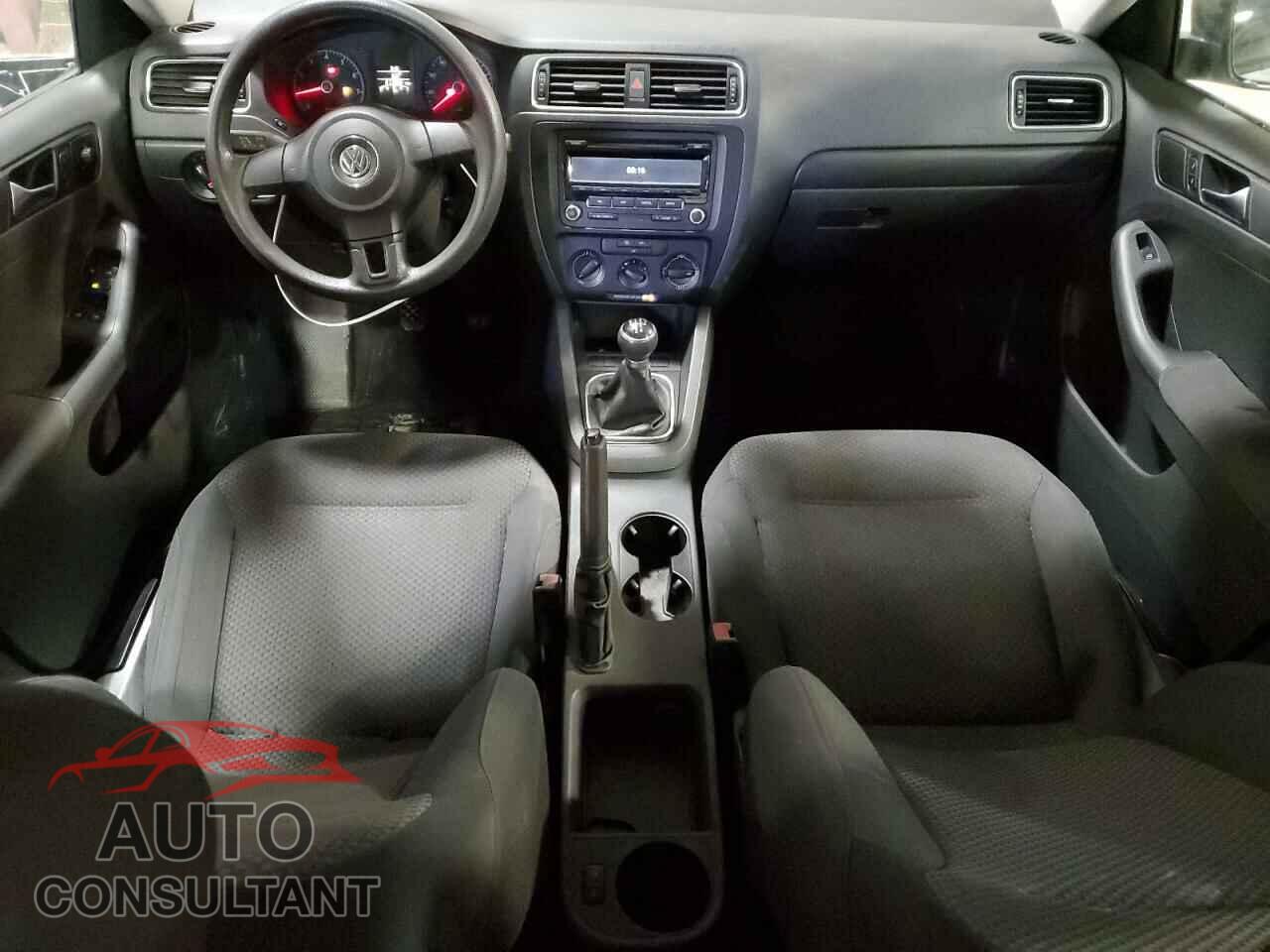 VOLKSWAGEN JETTA 2012 - 3VW1K7AJ2CM322622
