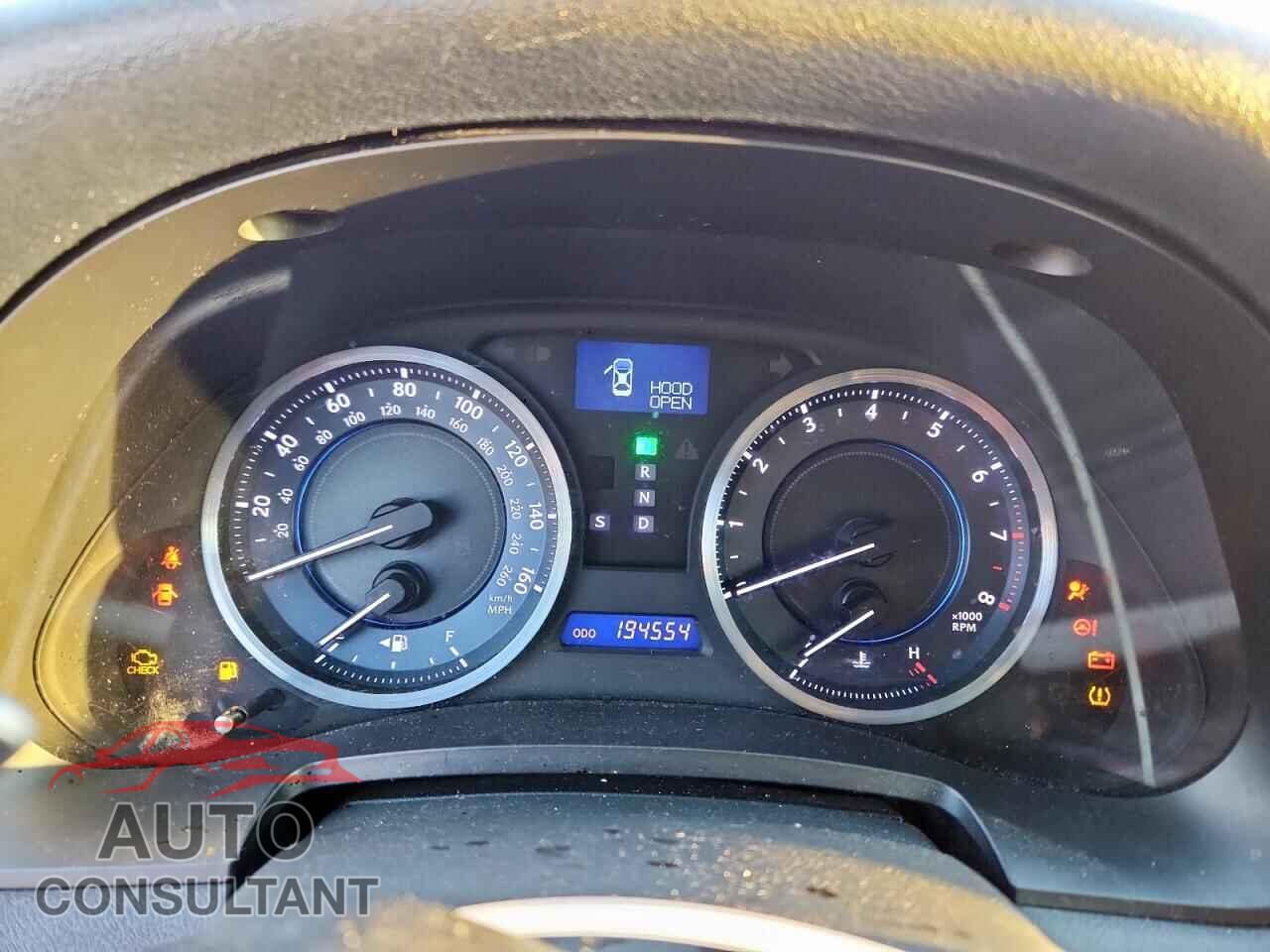 LEXUS IS 2011 - JTHBF5C27B5151939