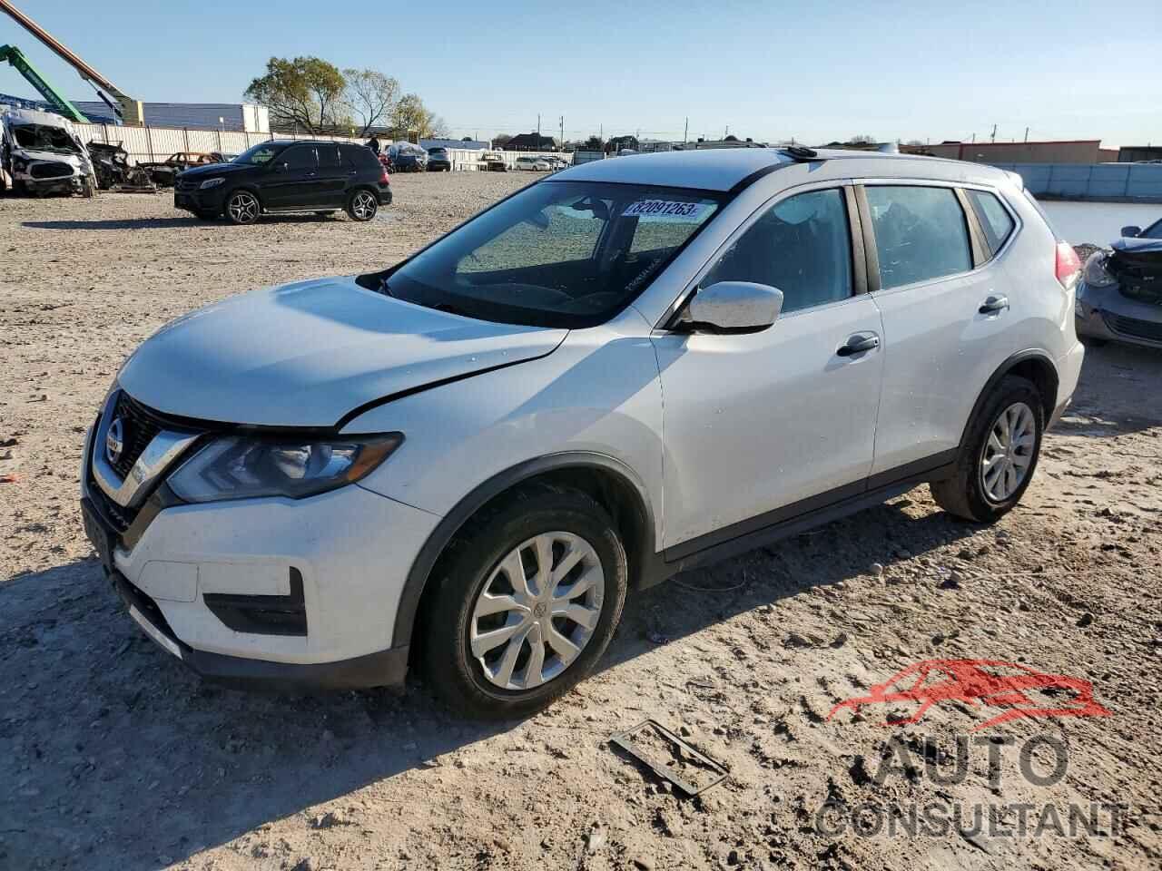 NISSAN ROGUE 2017 - KNMAT2MT0HP568344