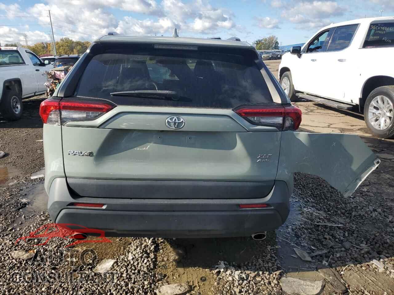 TOYOTA RAV4 2021 - 2T3P1RFV1MW202074